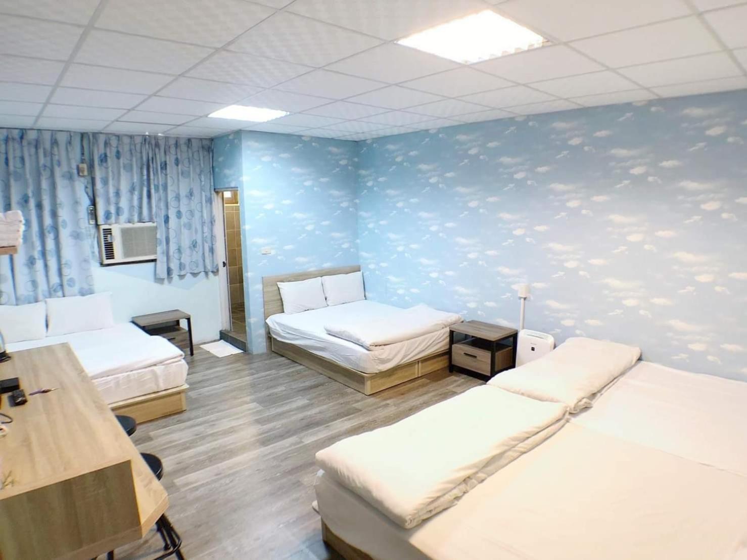 Fengjia Gift Box Homestay Tchaj-čung Exteriér fotografie