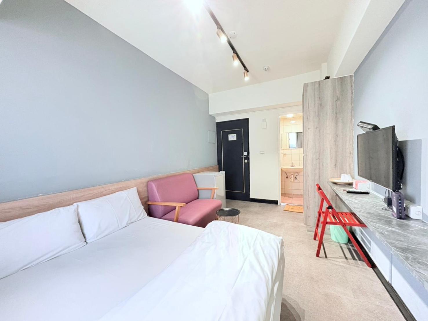 Fengjia Gift Box Homestay Tchaj-čung Exteriér fotografie