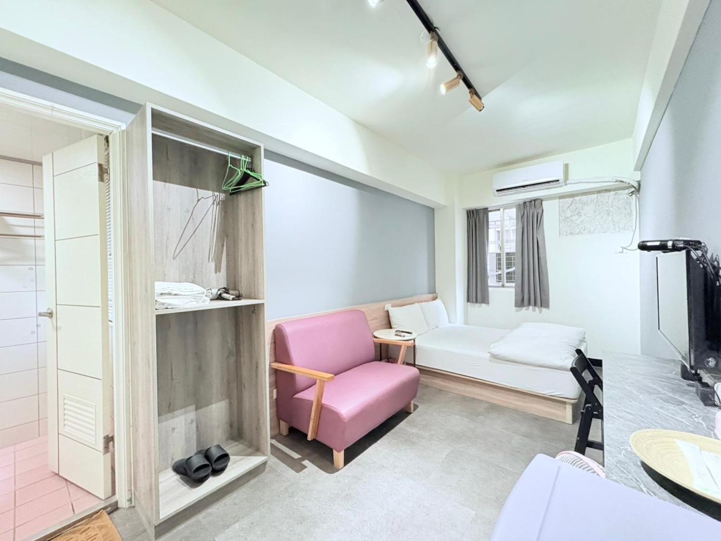 Fengjia Gift Box Homestay Tchaj-čung Exteriér fotografie