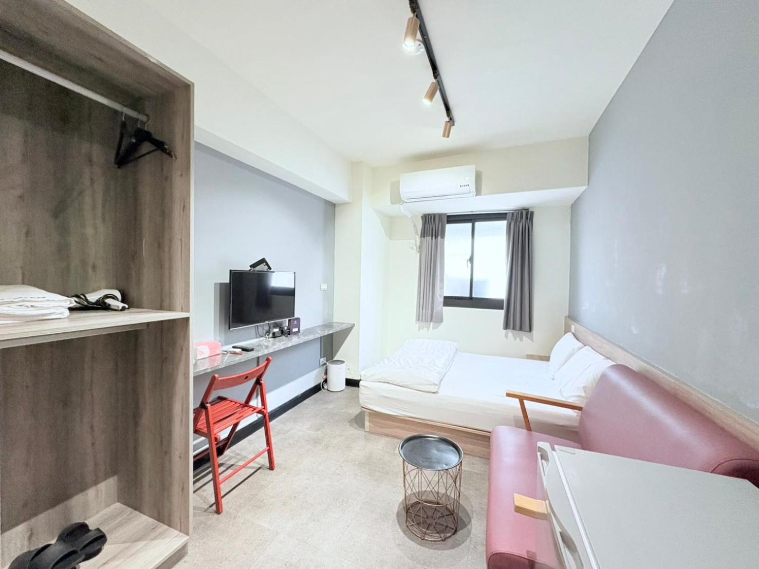 Fengjia Gift Box Homestay Tchaj-čung Exteriér fotografie
