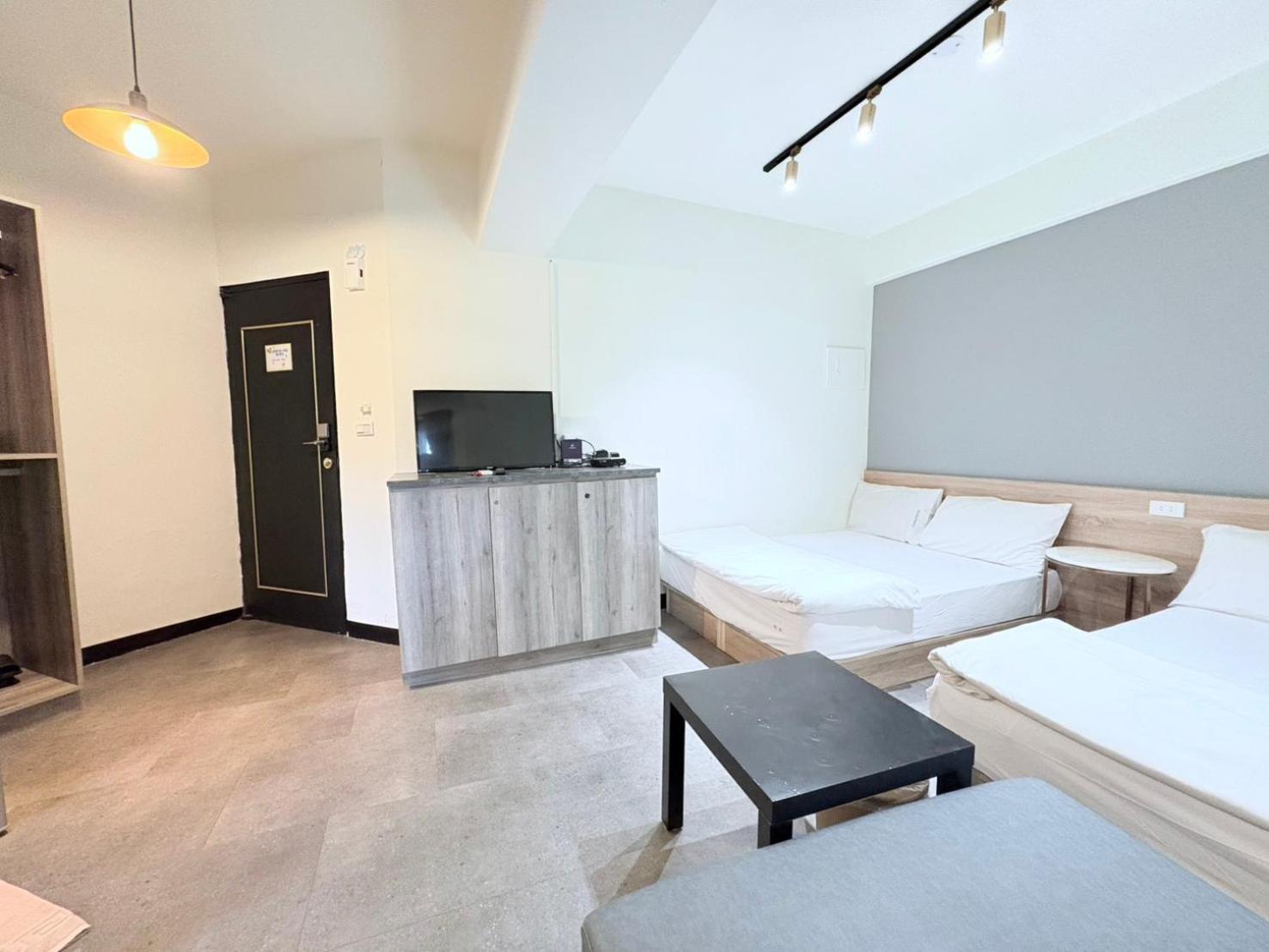Fengjia Gift Box Homestay Tchaj-čung Exteriér fotografie